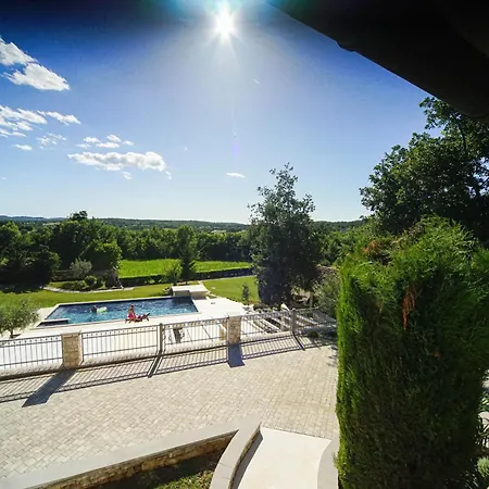 Bed & Breakfast Stancija Ruseti 5*