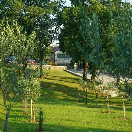 Stancija Ruseti Oprtalj