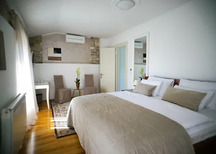 Stancija Ruseti Bed & Breakfast 5*