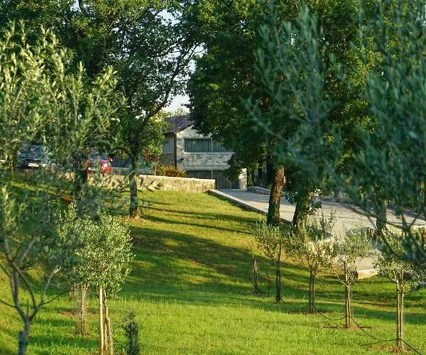 Stancija Ruseti Oprtalj