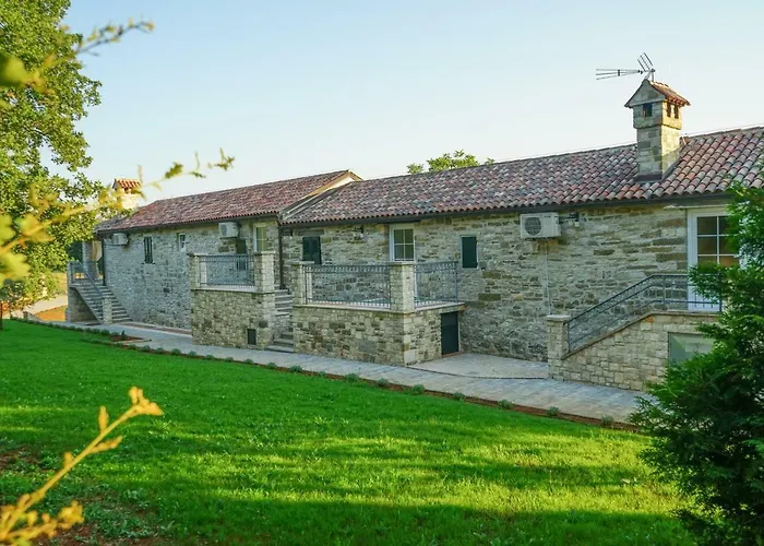 Stancija Ruseti Oprtalj