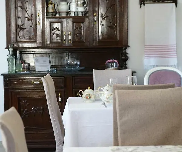 Bed & Breakfast Stancija Ruseti Oprtalj