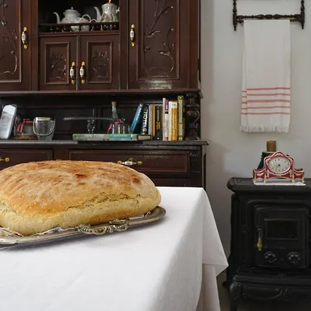 Stancija Ruseti Nocleg ze śniadaniem Oprtalj