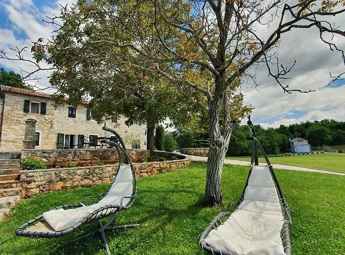 Bed & Breakfast Stancija Ruseti Oprtalj