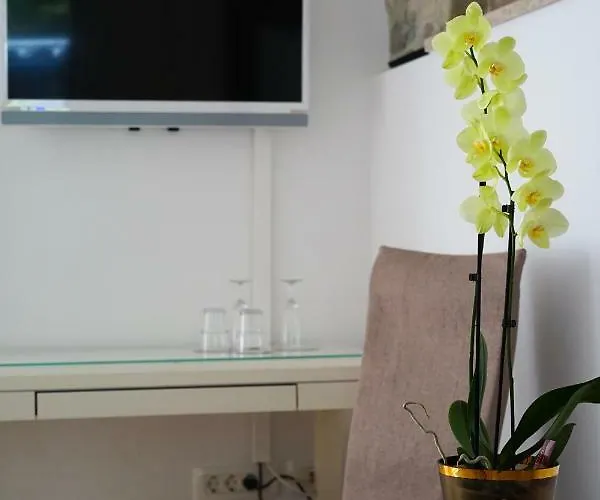 Stancija Ruseti Oprtalj