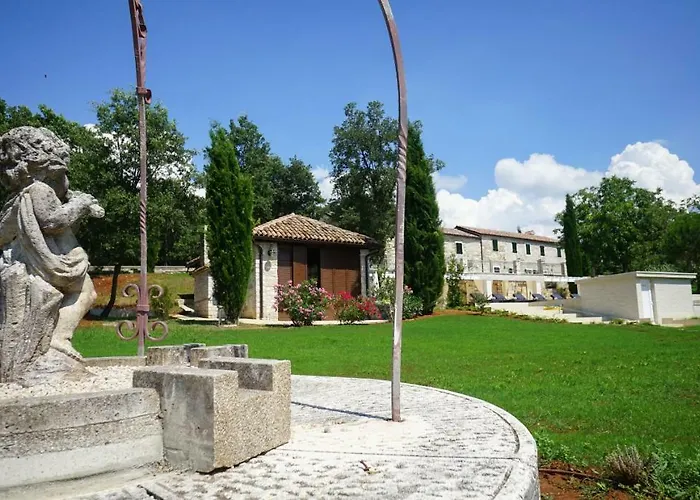 Stancija Ruseti Oprtalj